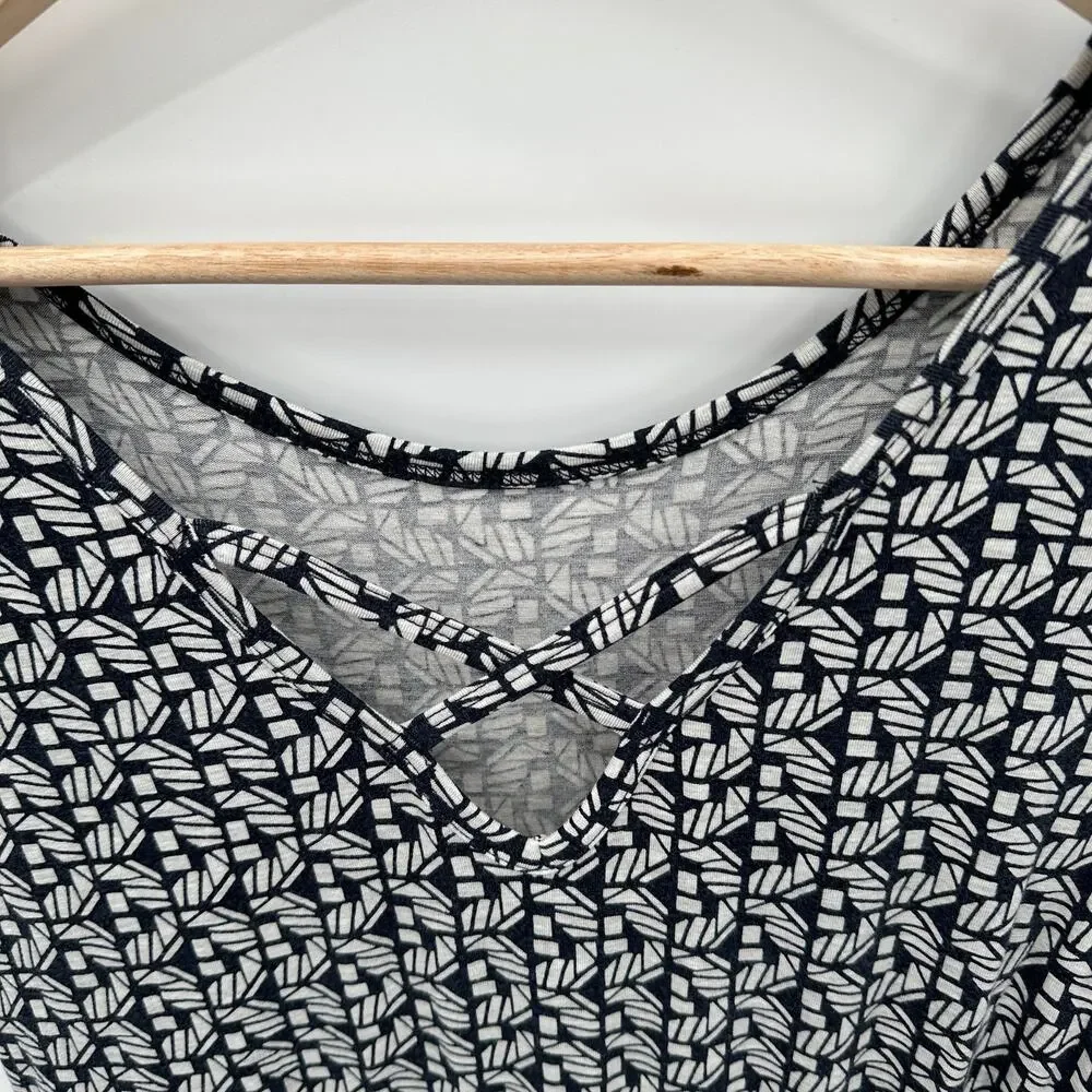 ATHLETA Encinitas Lively Stretch Jersey Silk Blend Print Dress // S - Picture 8 of 13